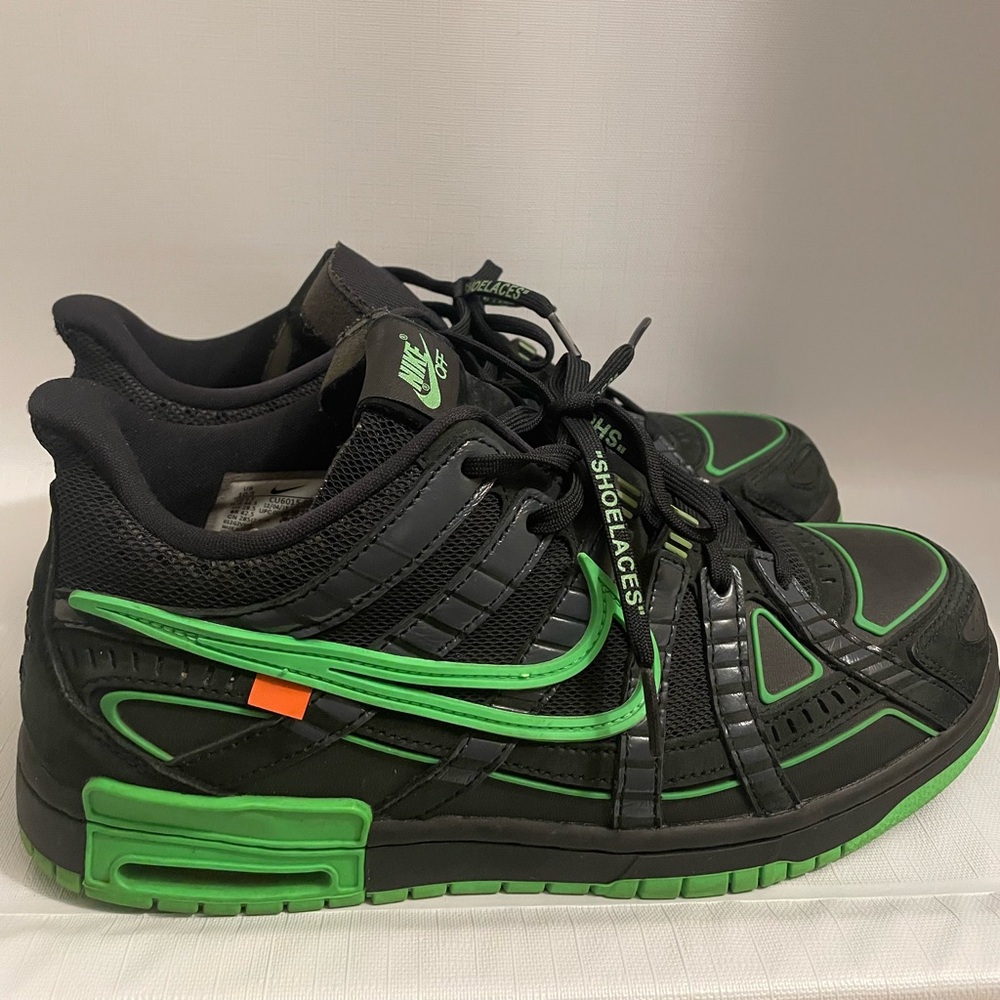 Size 10.5 - Nike Air Rubber Dunk x Off-White Low